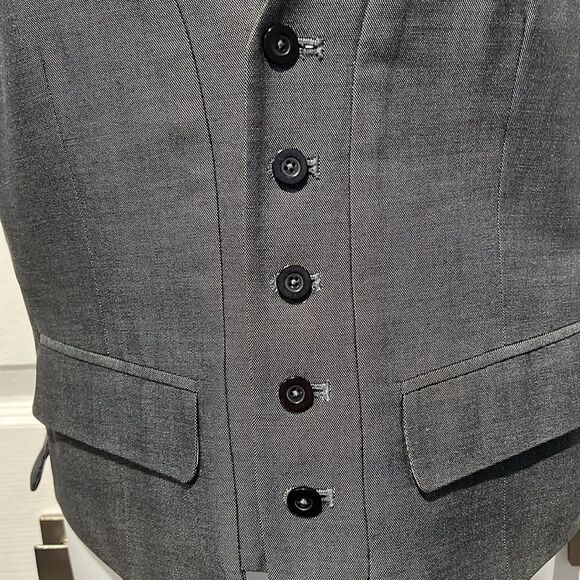 Guess Unisex Charcoal Grey Lined Button Closure Vest Size XS - Picture 6 of 14